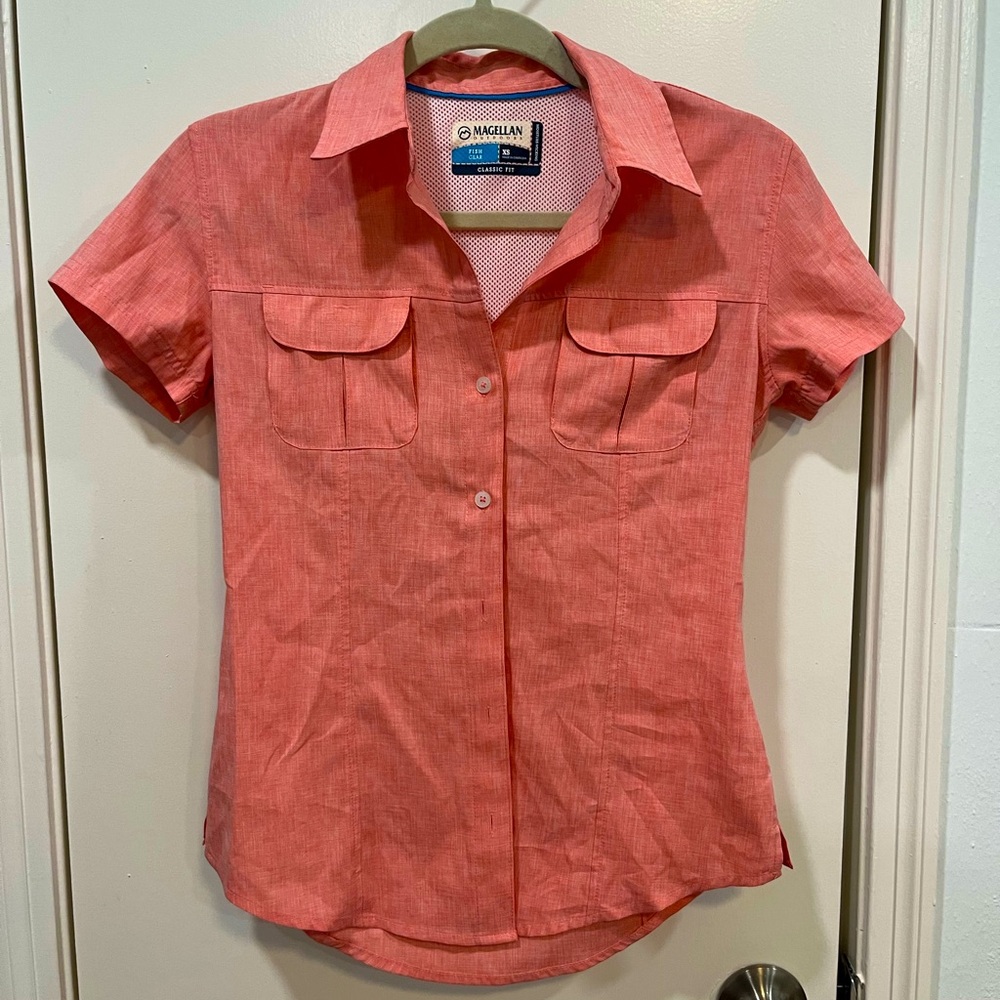 NWOT Magellan Fishing Shirt Womens XS Classic Fit Pink Fish Gear Vented